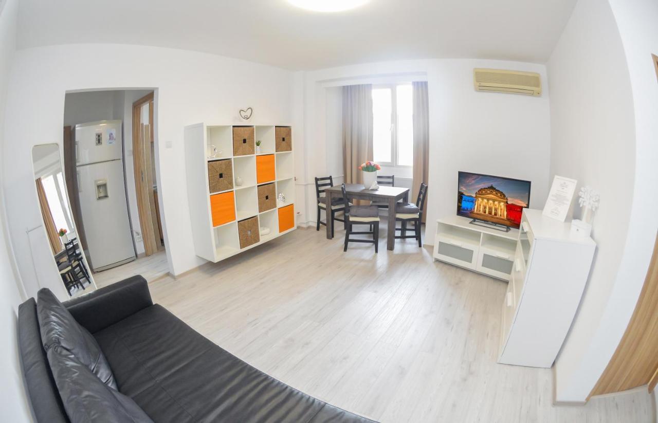 University Square Accommodation Bukarest Exterior foto